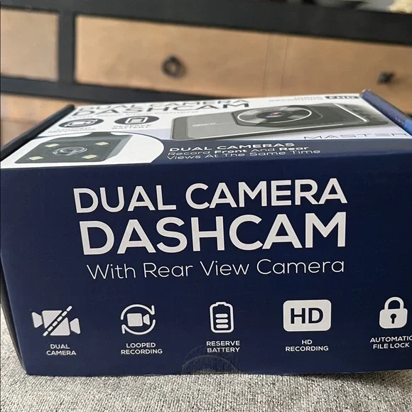 Dash cam w/ rear view camera 1080P recording New in box - Picture 2 of 11